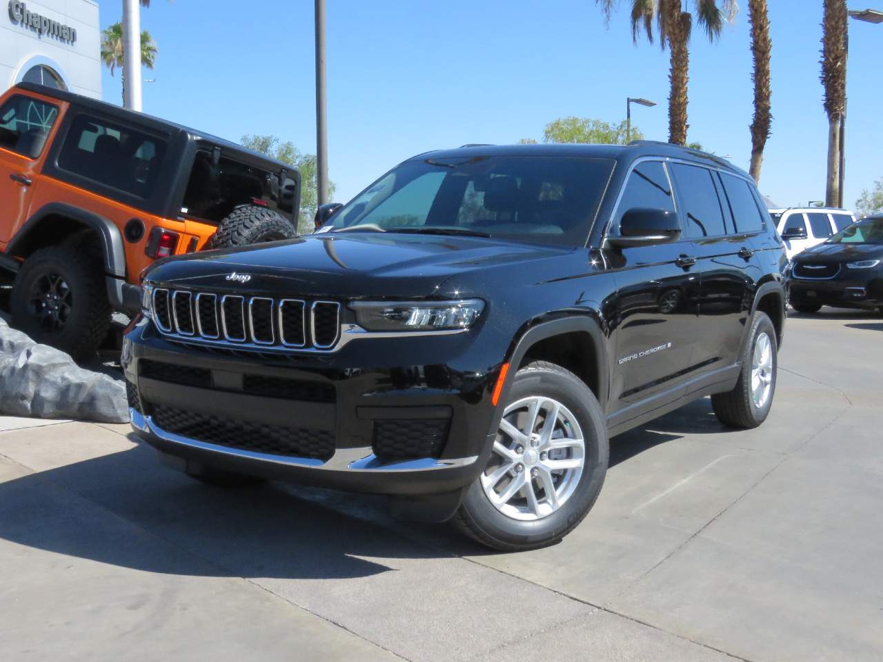 2025 Jeep Grand Cherokee L Laredo