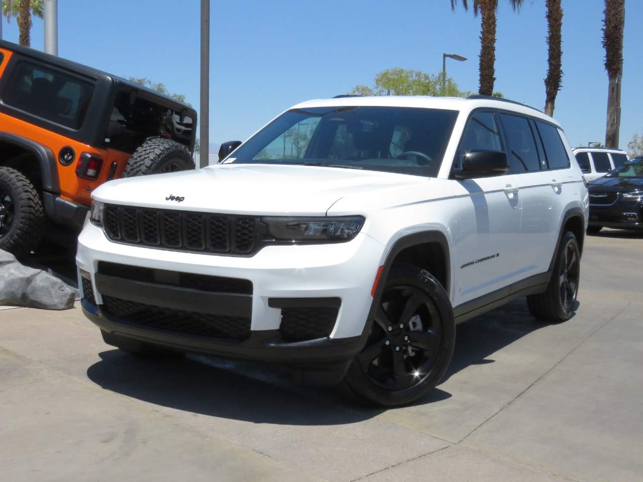 2023 Jeep Grand Cherokee L Altitude