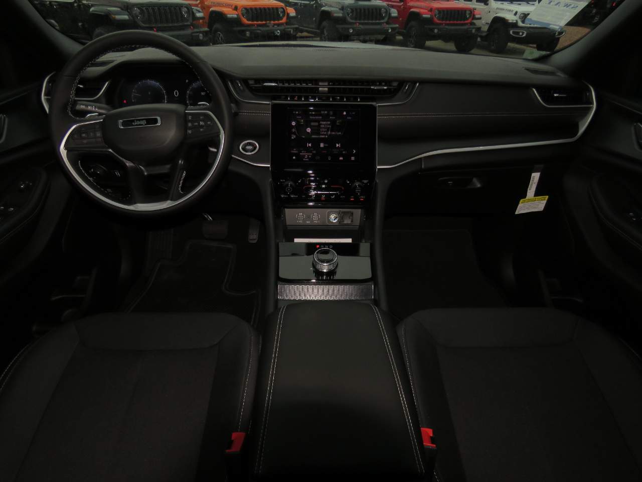 2025 Jeep Grand Cherokee L Laredo