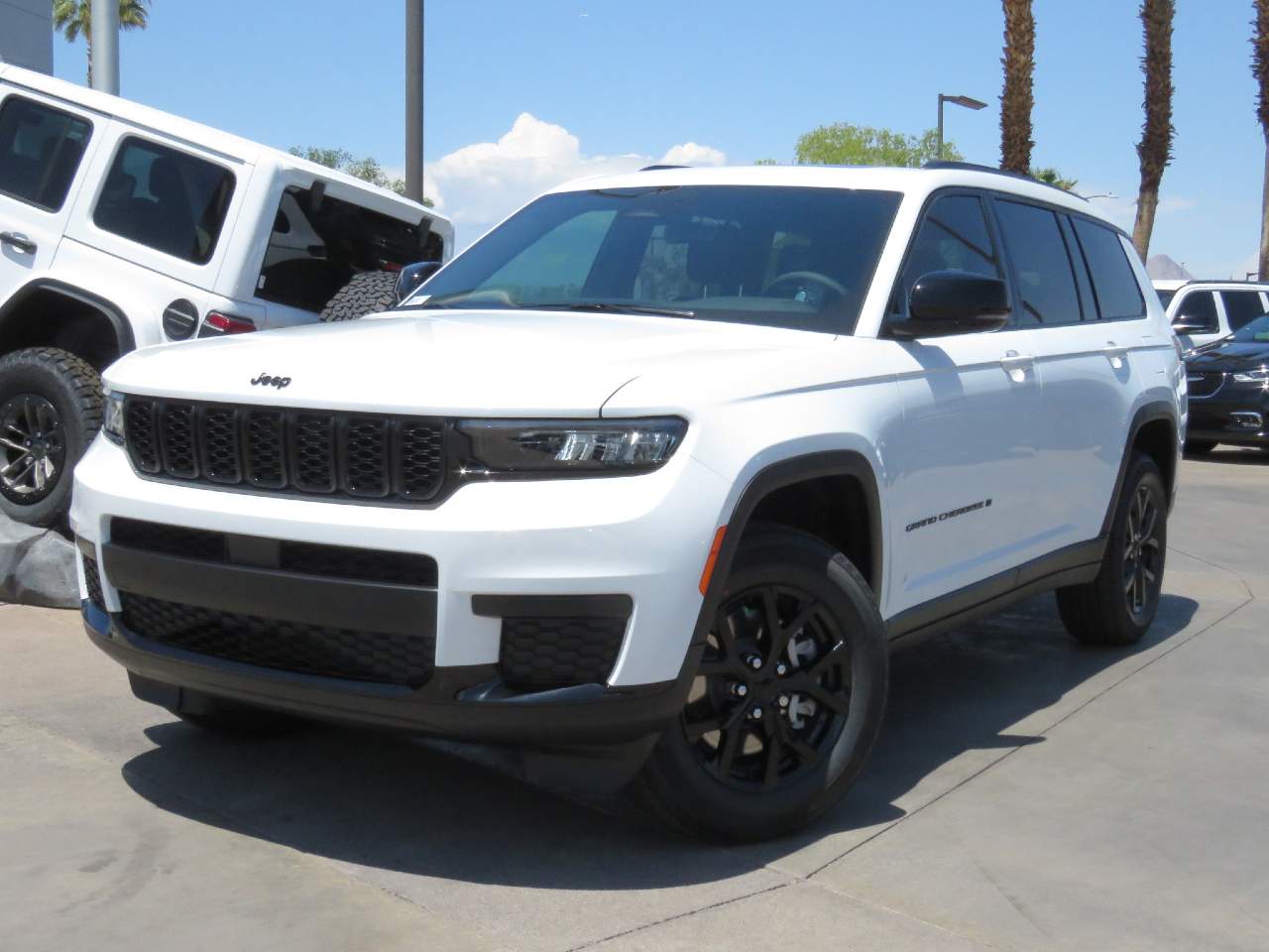 2025 Jeep Grand Cherokee L Laredo