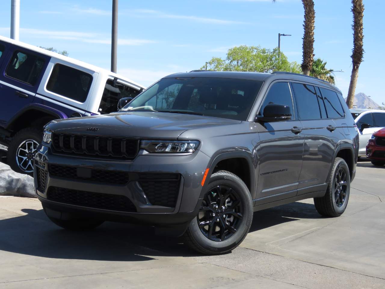 2026 Jeep Grand Cherokee L Laredo Altitude 4x4's photo