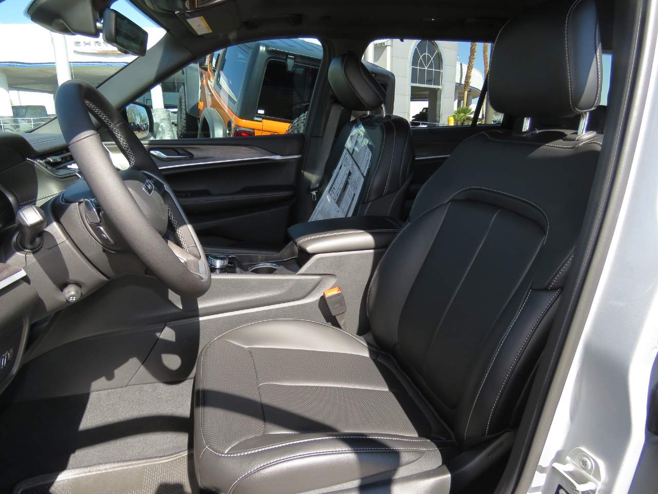 2025 Jeep Grand Cherokee L Limited - Photo 9