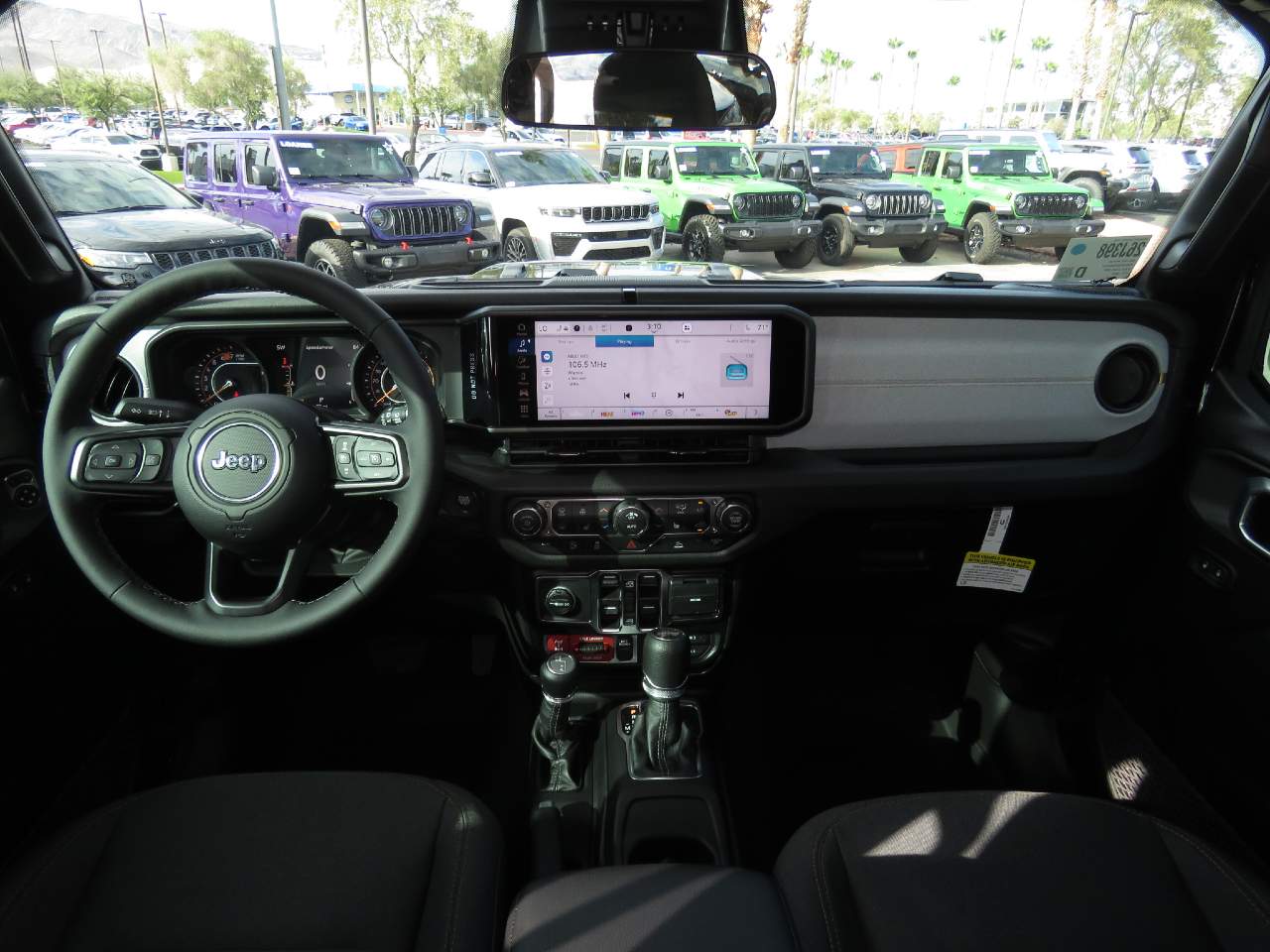2026 Jeep Wrangler Willys 4dr