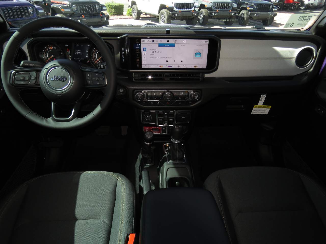 2026 Jeep Wrangler Willys 4dr