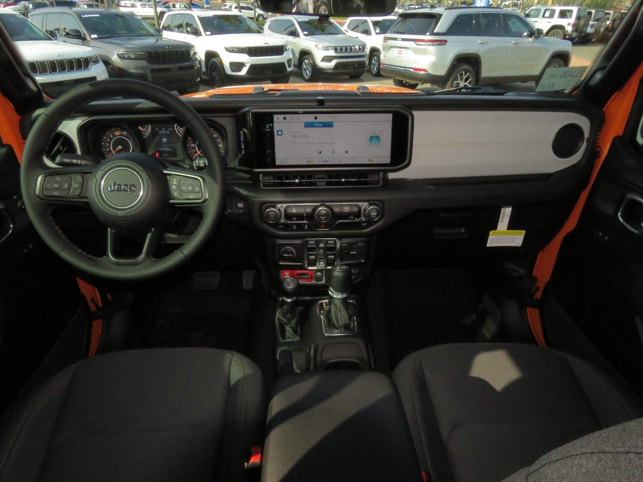 2025 Jeep Wrangler Willys 4dr