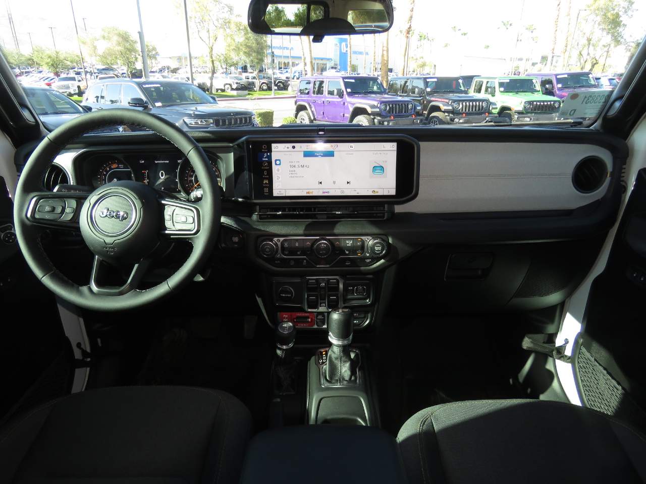 2026 Jeep Wrangler Willys 4dr