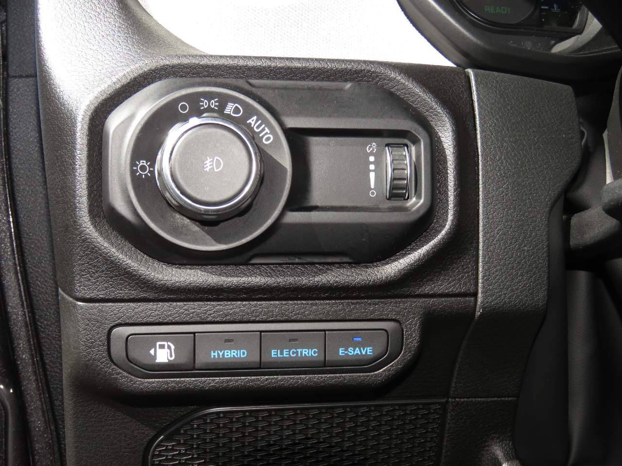 2025 Jeep Wrangler Willys 4xe