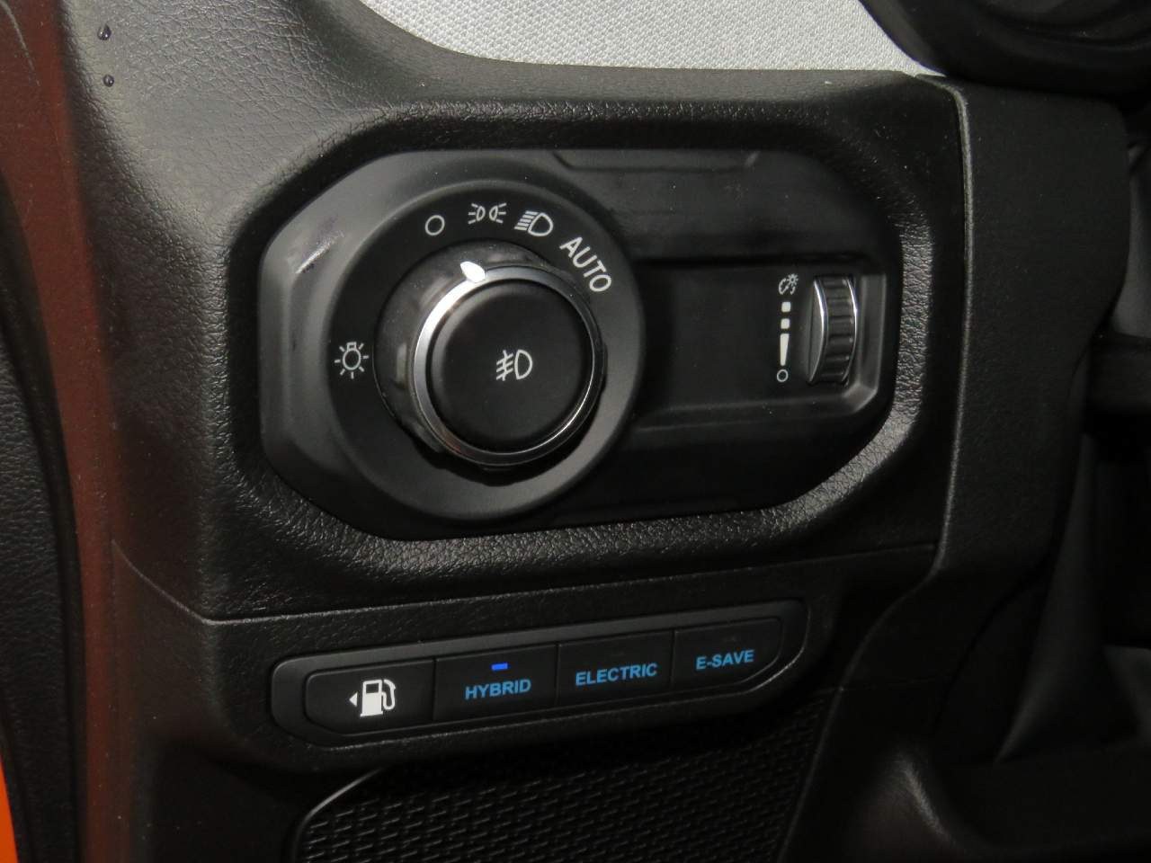 2025 Jeep Wrangler Willys 4xe 4dr