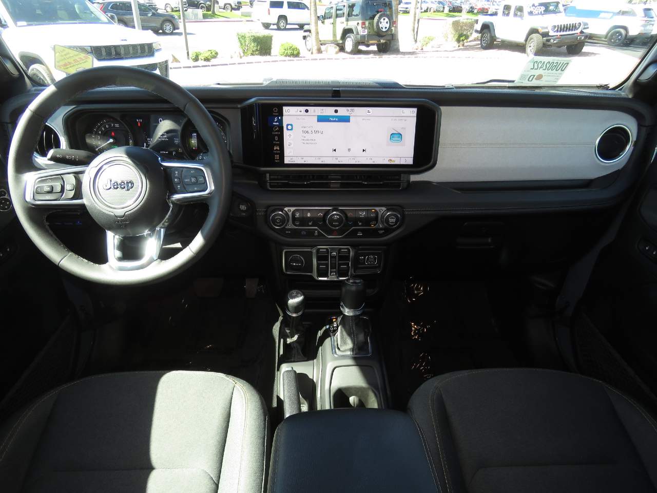 2025 Jeep Wrangler Sahara 4xe