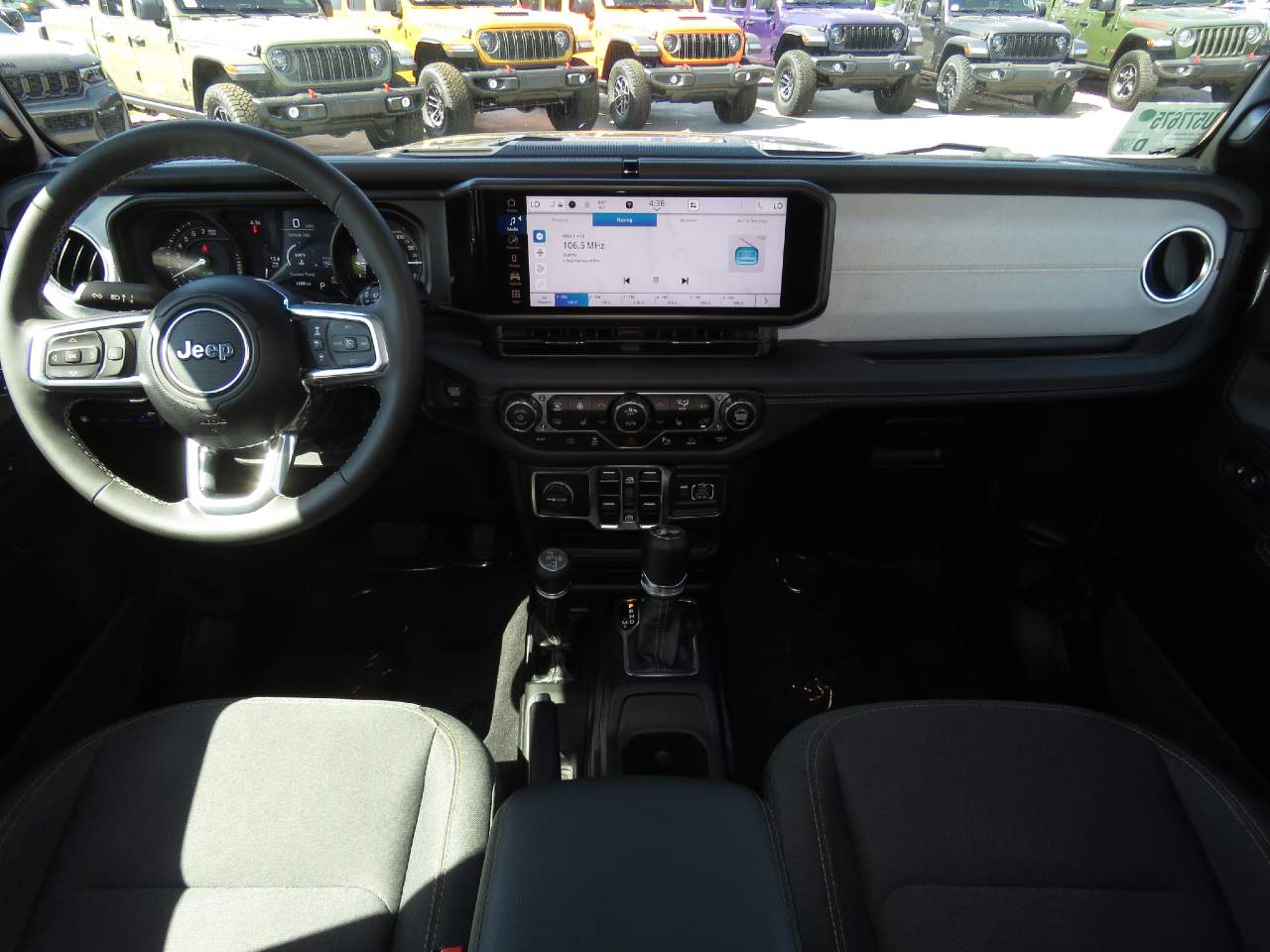 2025 Jeep Wrangler Sahara 4xe