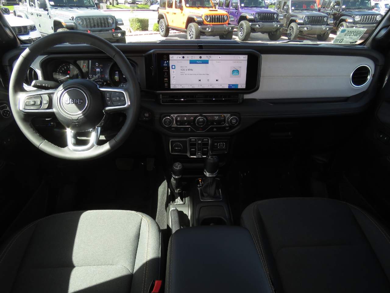 2025 Jeep Wrangler Sahara 4xe