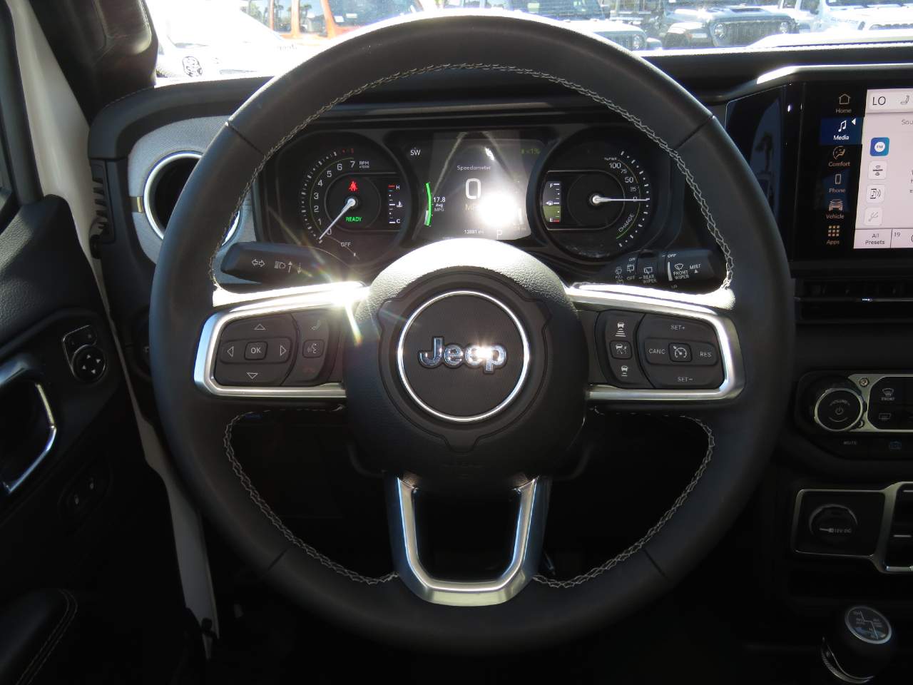 2025 Jeep Wrangler Sahara 4xe