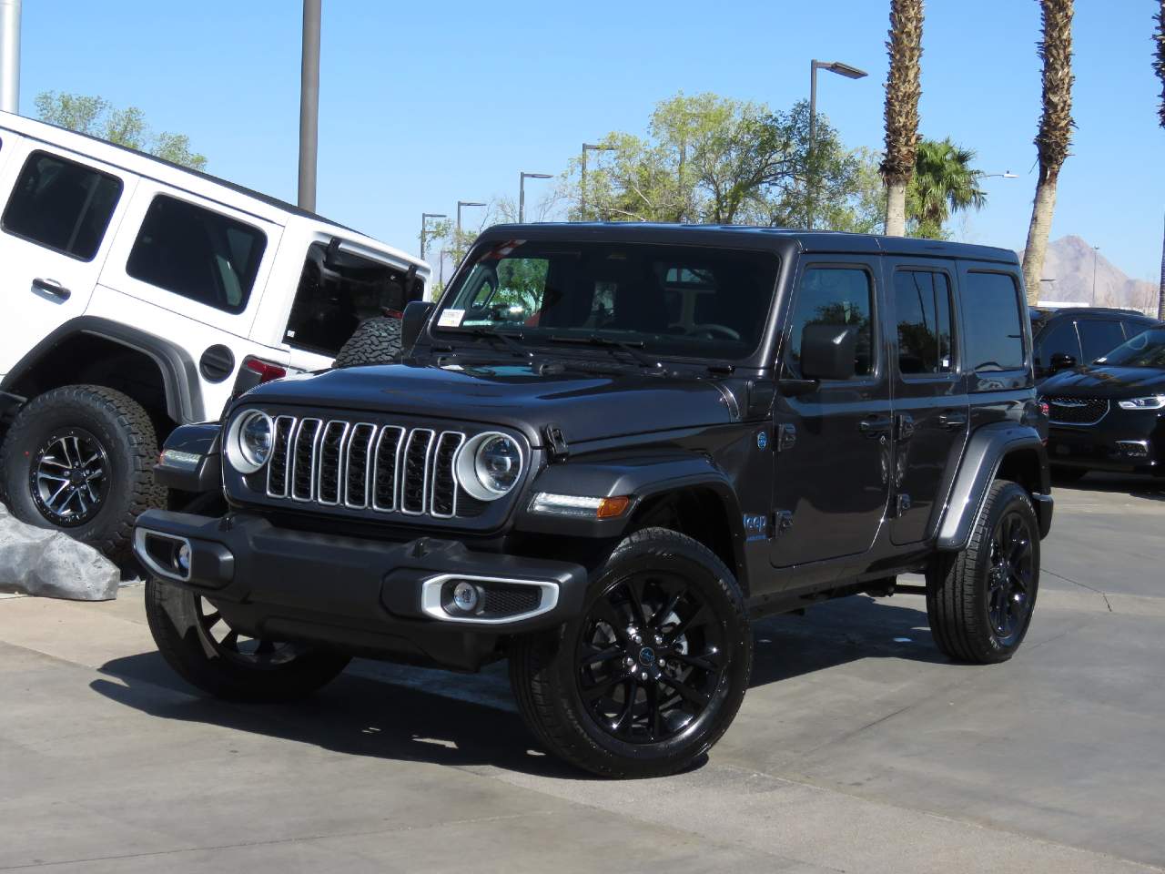 2025 Jeep Wrangler Sahara 4xe