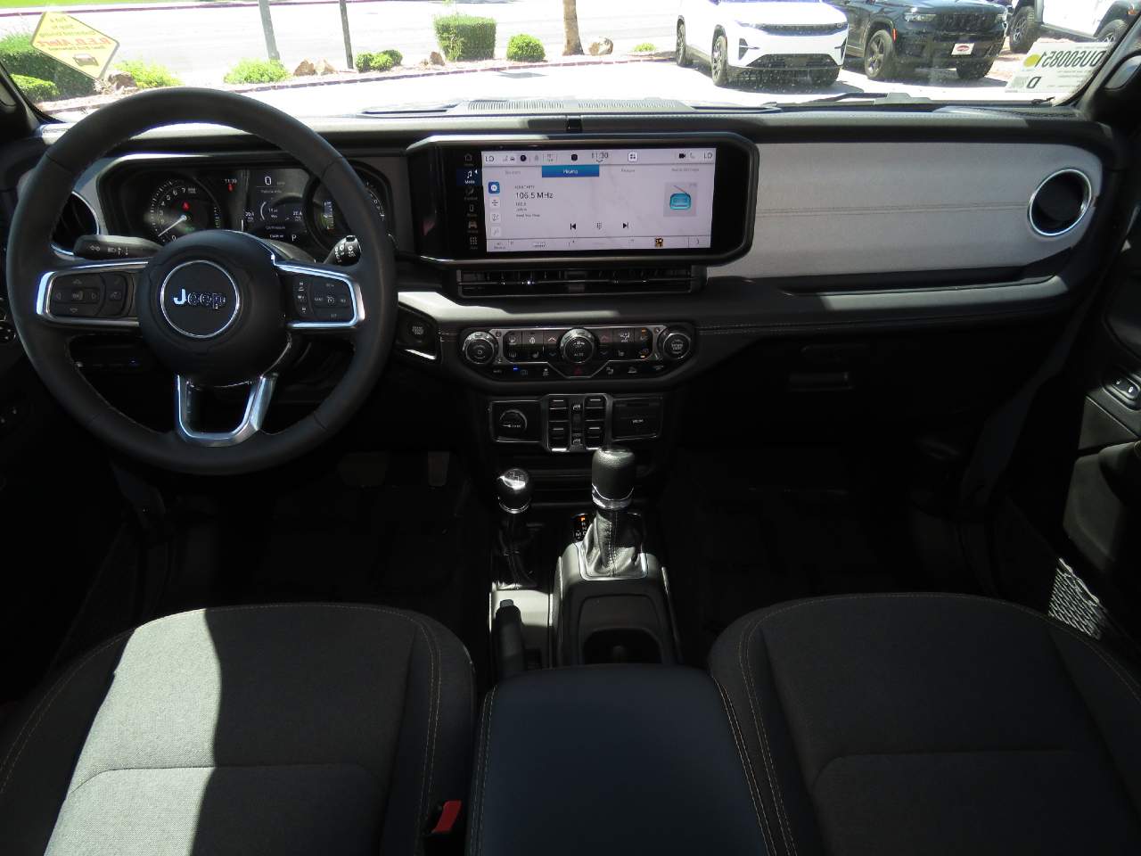 2025 Jeep Wrangler Sahara 4xe