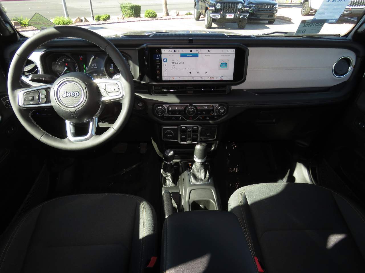 2025 Jeep Wrangler Sahara 4xe