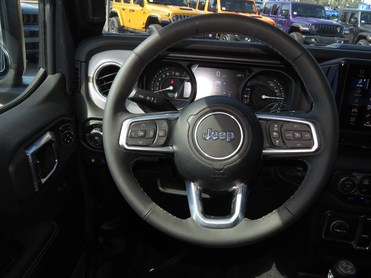 2025 Jeep Wrangler Sahara 4xe