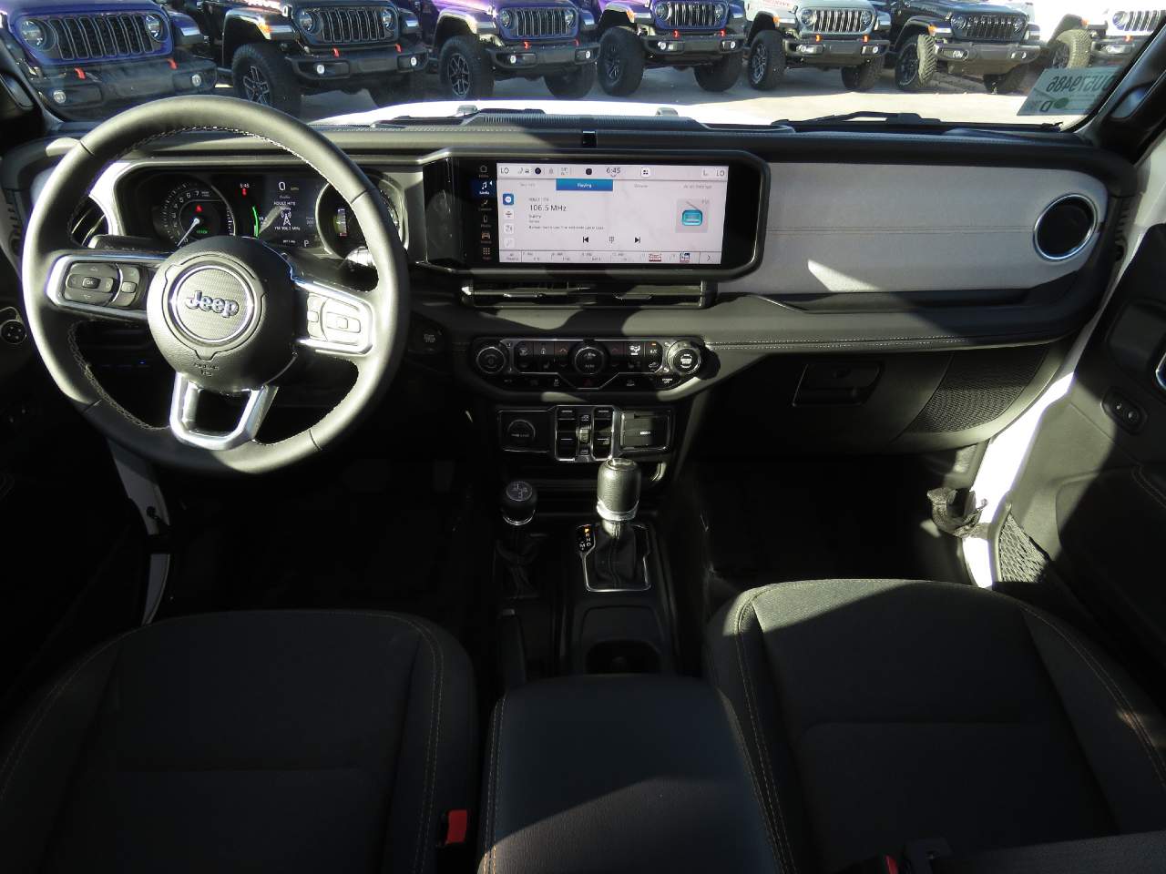 2025 Jeep Wrangler Sahara 4xe