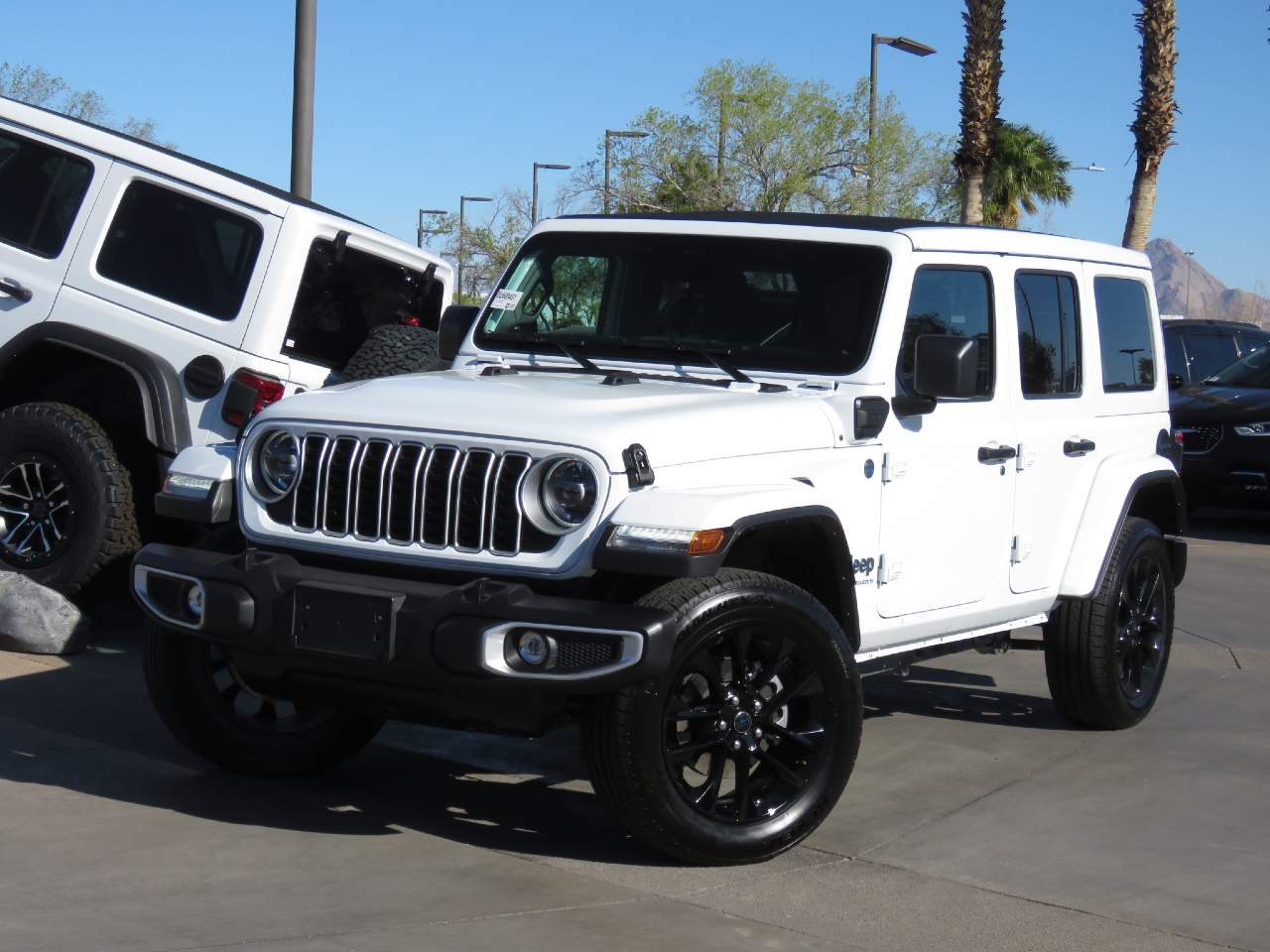 2025 Jeep Wrangler Sahara 4xe