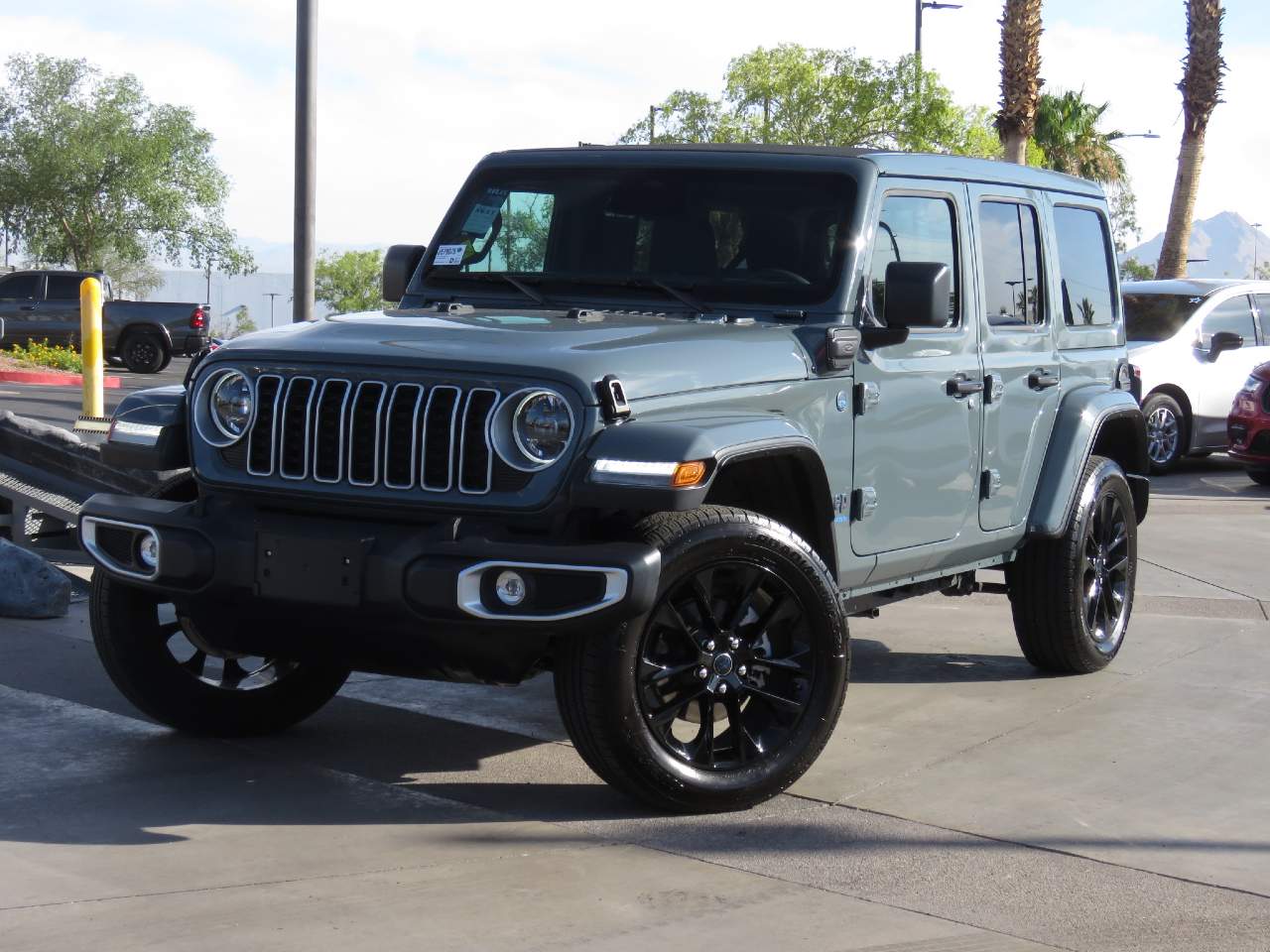 2025 Jeep Wrangler Sahara 4xe