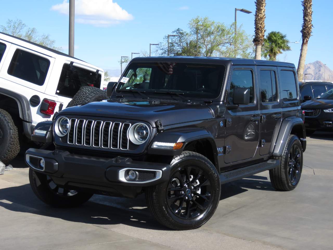 2025 Jeep Wrangler Sahara 4xe