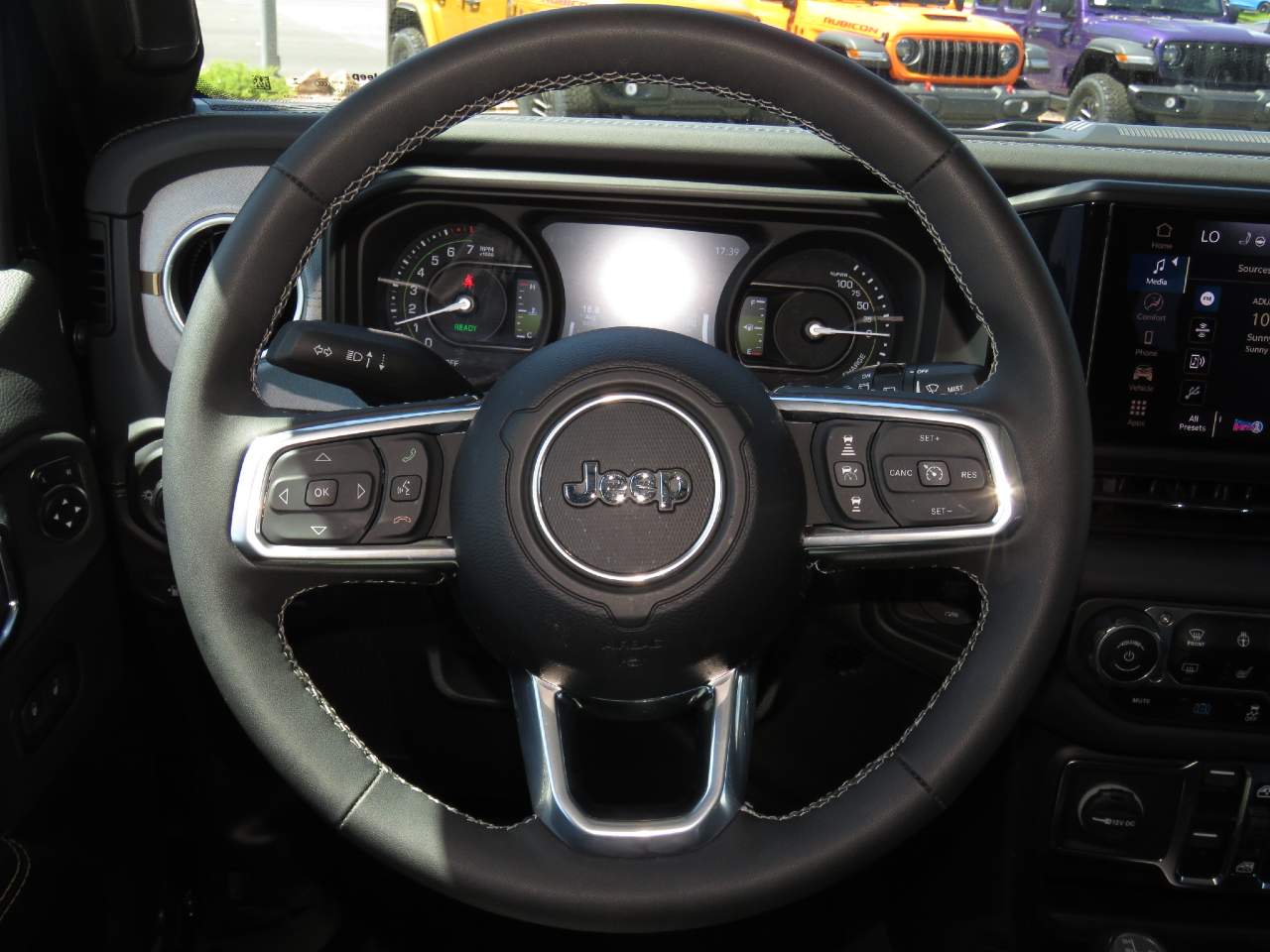 2025 Jeep Wrangler Sahara 4xe