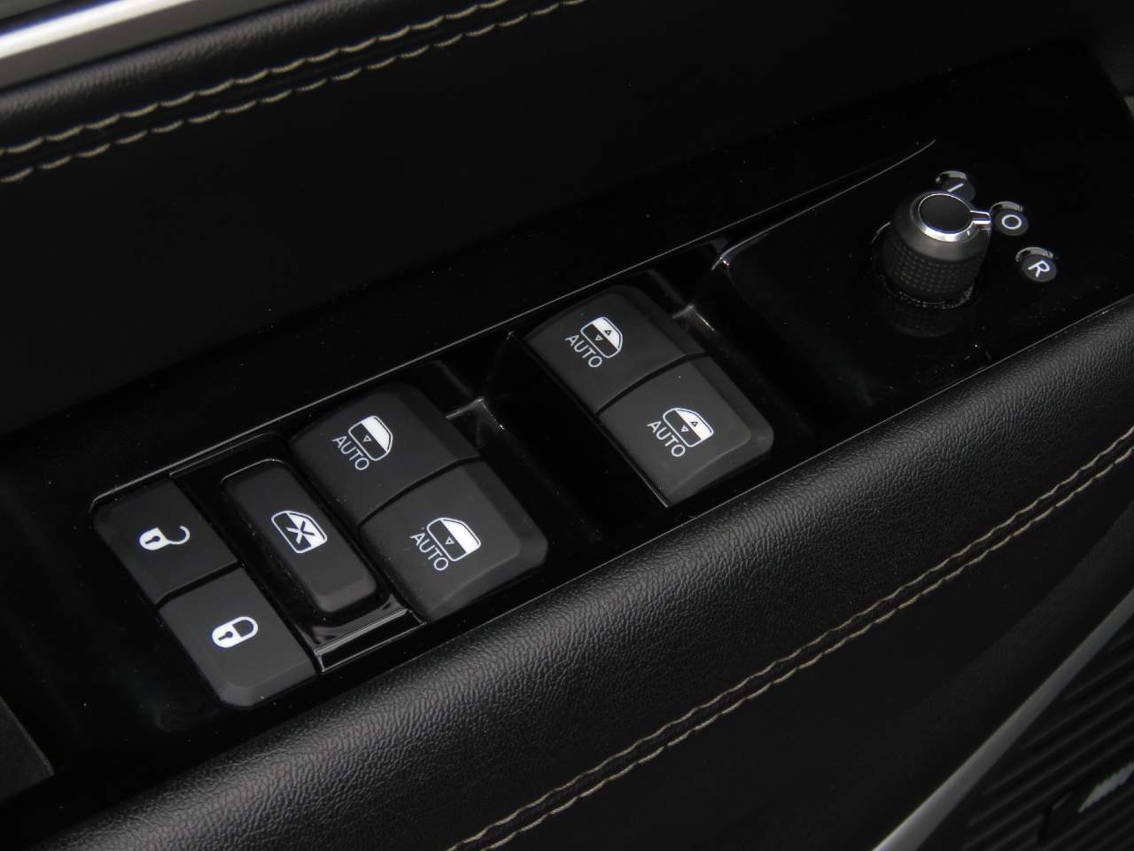 2024 Jeep Wagoneer L Series III