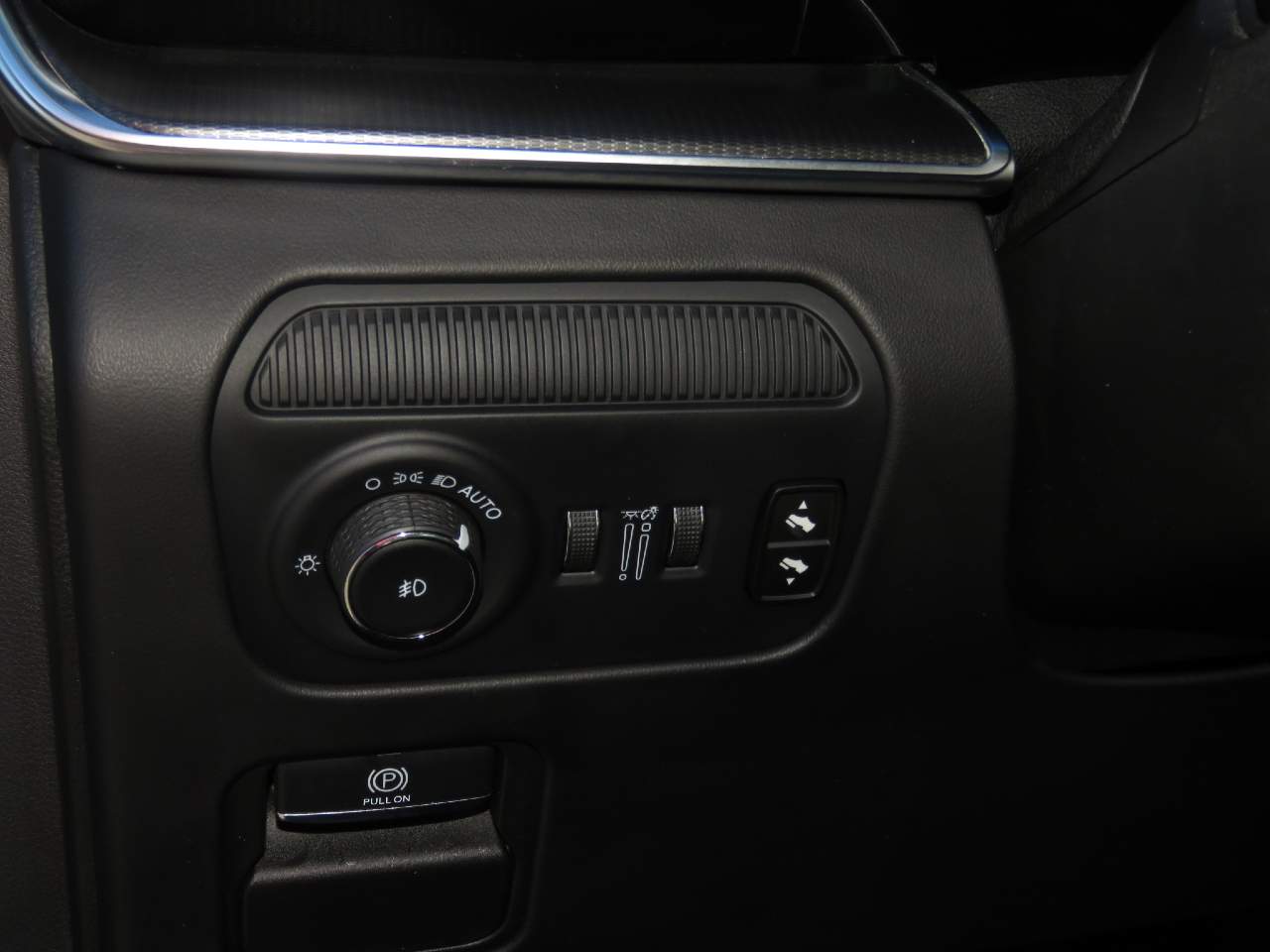 2024 Jeep Grand Wagoneer L Obsidian