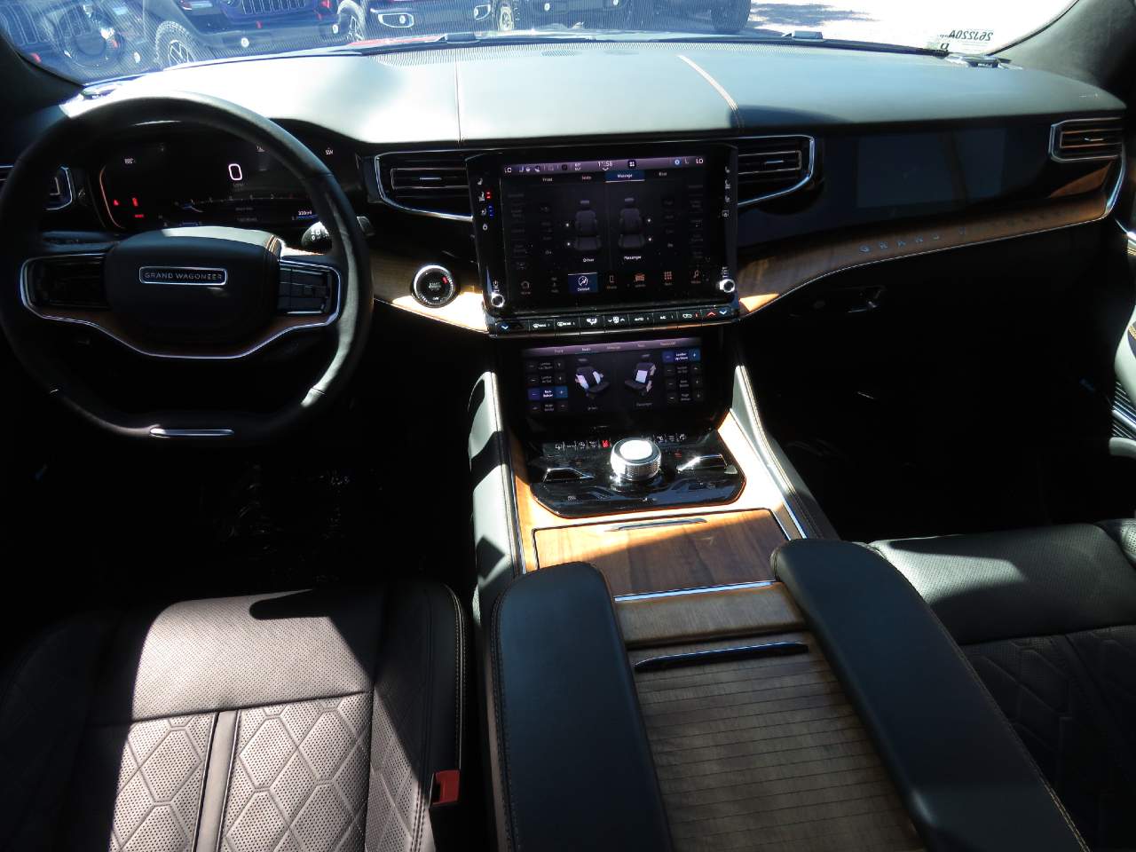 2024 Jeep Grand Wagoneer Series III