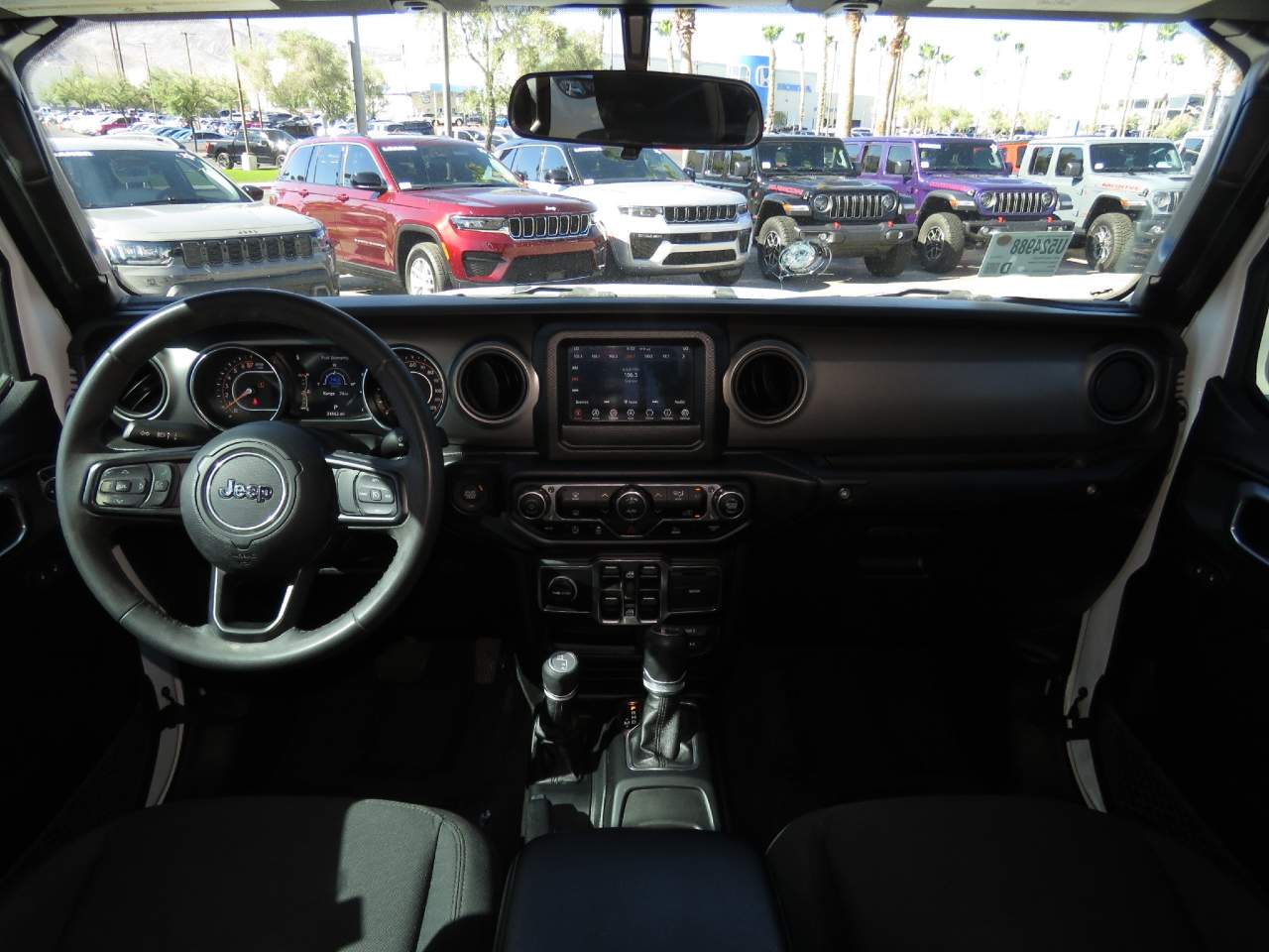 2023 Jeep Gladiator Willys Crew Cab