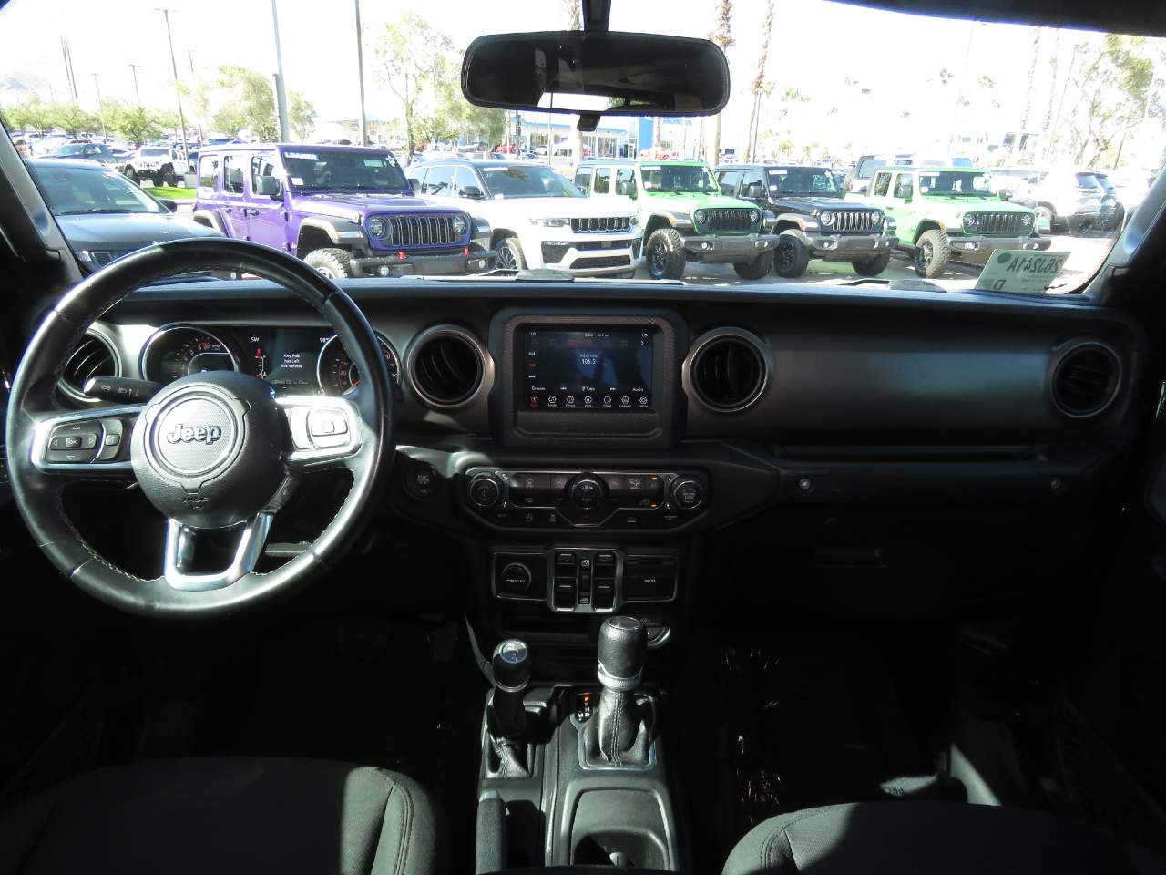 2020 Jeep Gladiator Sport Crew Cab