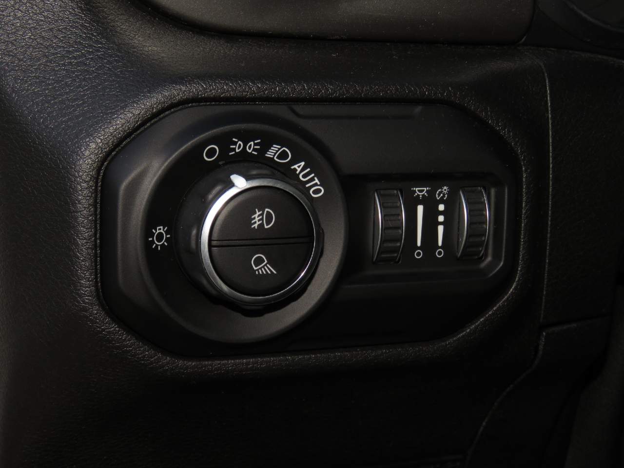 2020 Jeep Gladiator Overland Crew Cab