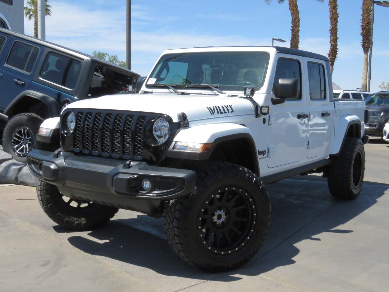 2021 Jeep Gladiator Willys Crew Cab