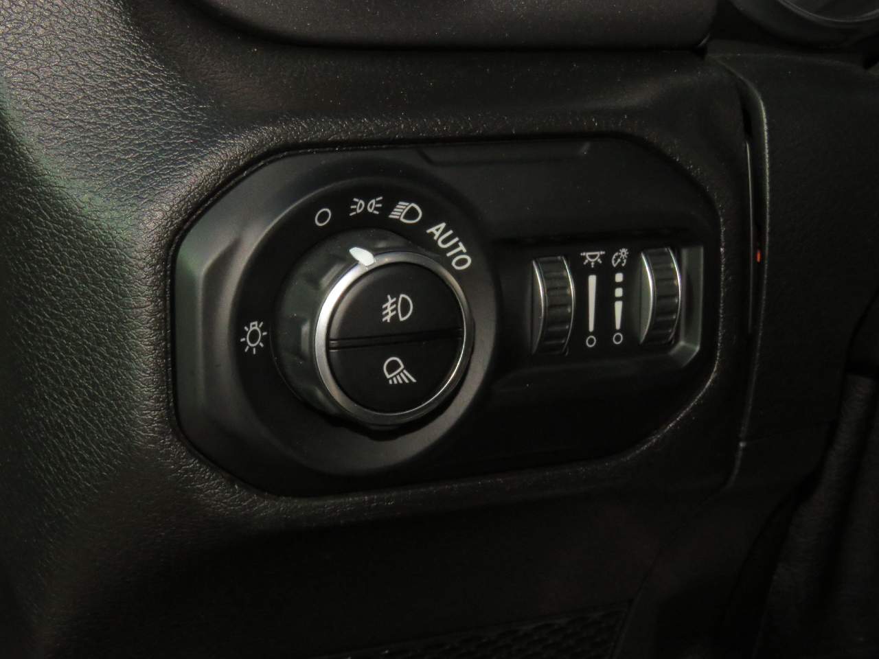 2021 Jeep Gladiator Mojave Crew Cab