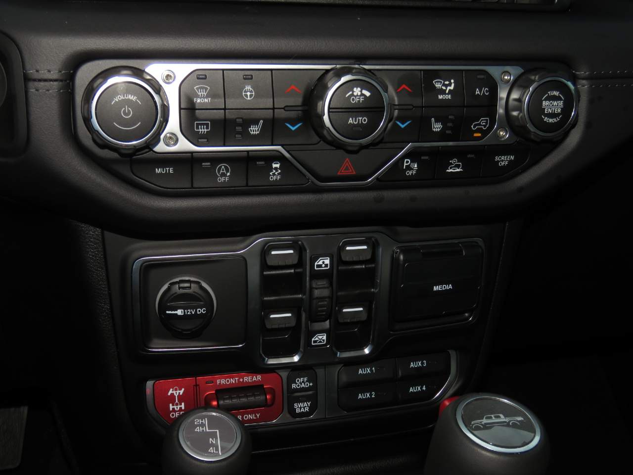 2025 Jeep Gladiator Rubicon - Photo 10