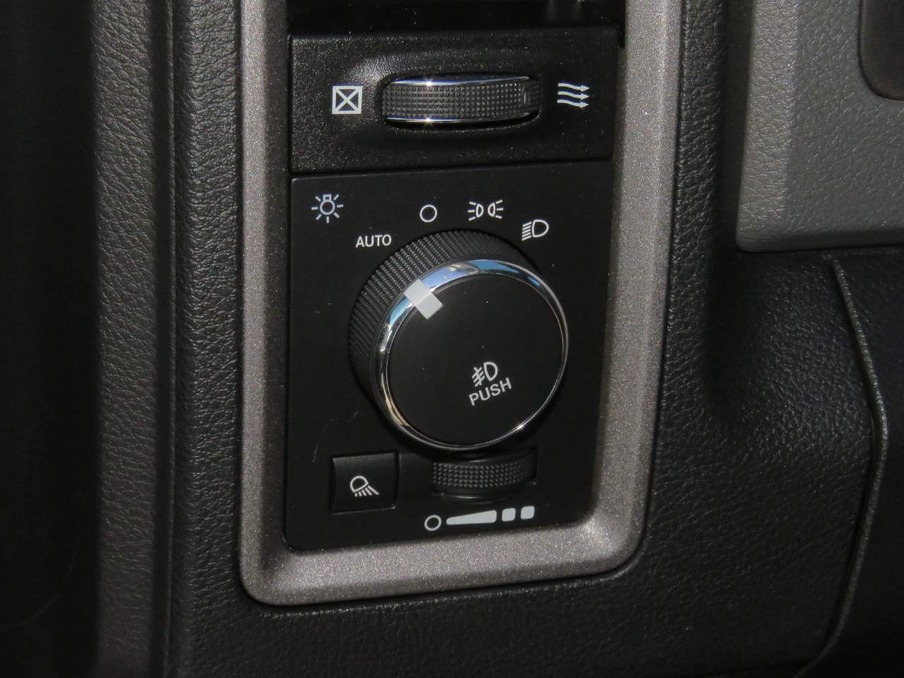 2016 Ram 1500 Express Crew Cab