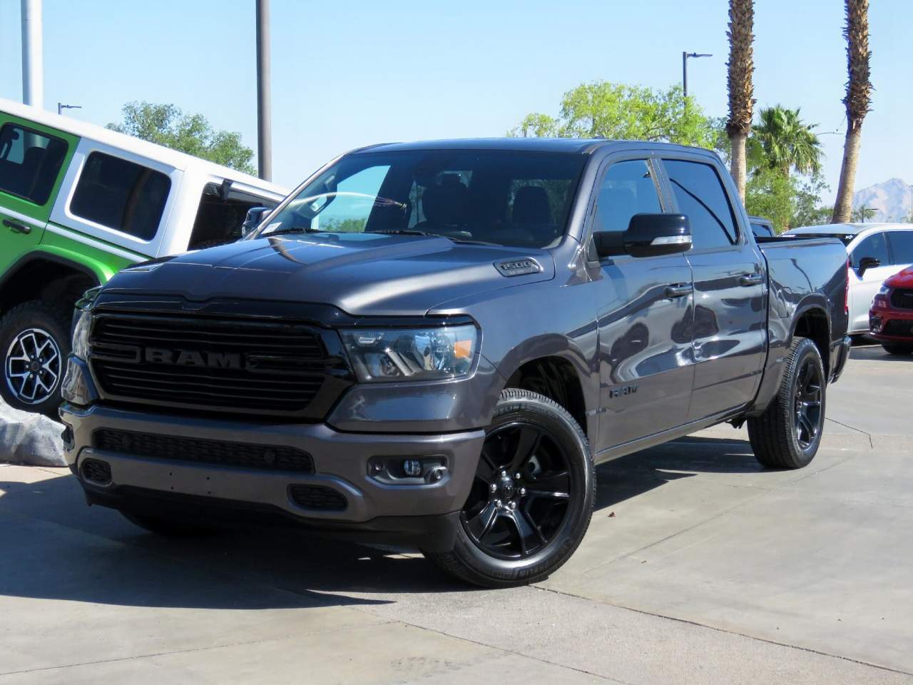 2021 RAM 1500 Big Horn/Lone Star 4x4 Crew Cab 5'7's photo
