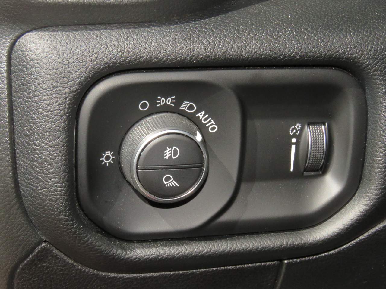 2020 Ram 1500 Big Horn Crew Cab