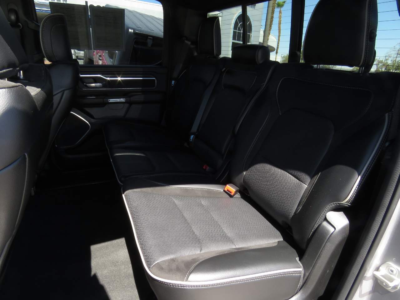2024 RAM Ram 1500 Pickup Laramie - Photo 10