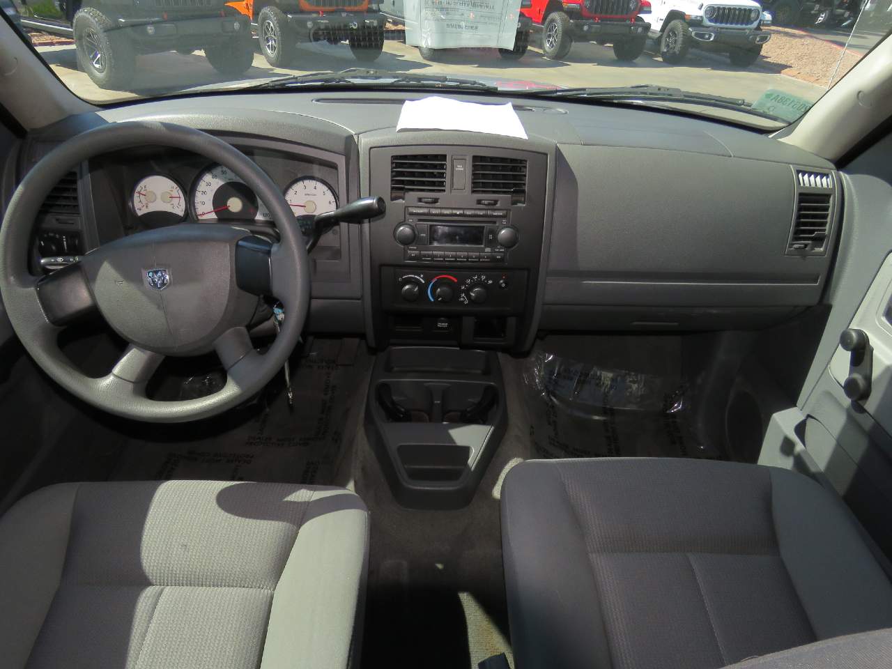 2005 Dodge Dakota ST Crew Cab