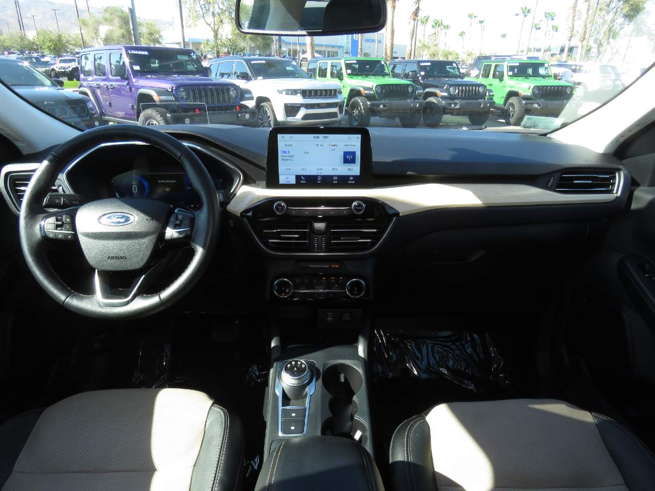 2022 Ford Escape Plug-In Hybrid Titanium