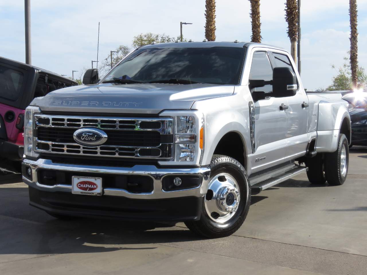 2023 Ford F-350 Super Duty XLT Crew Cab