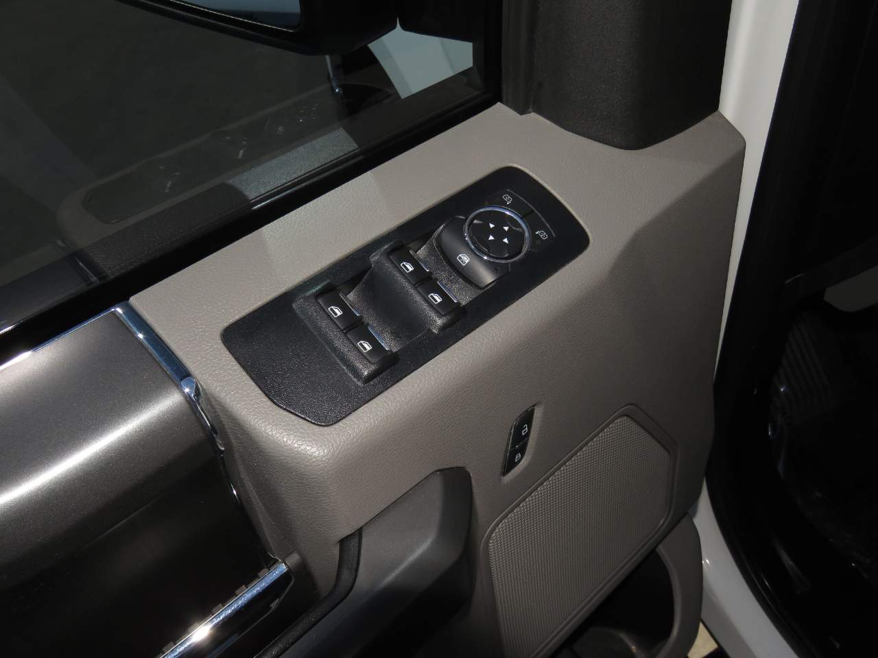 2017 Ford F-150 XLT Crew Cab