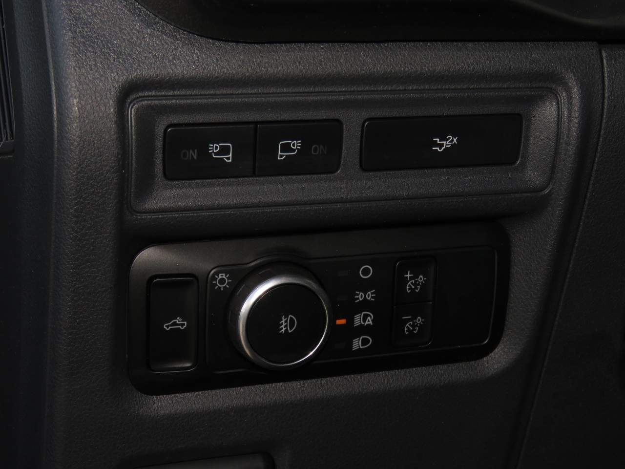 2023 Ford F-150 XLT Crew Cab