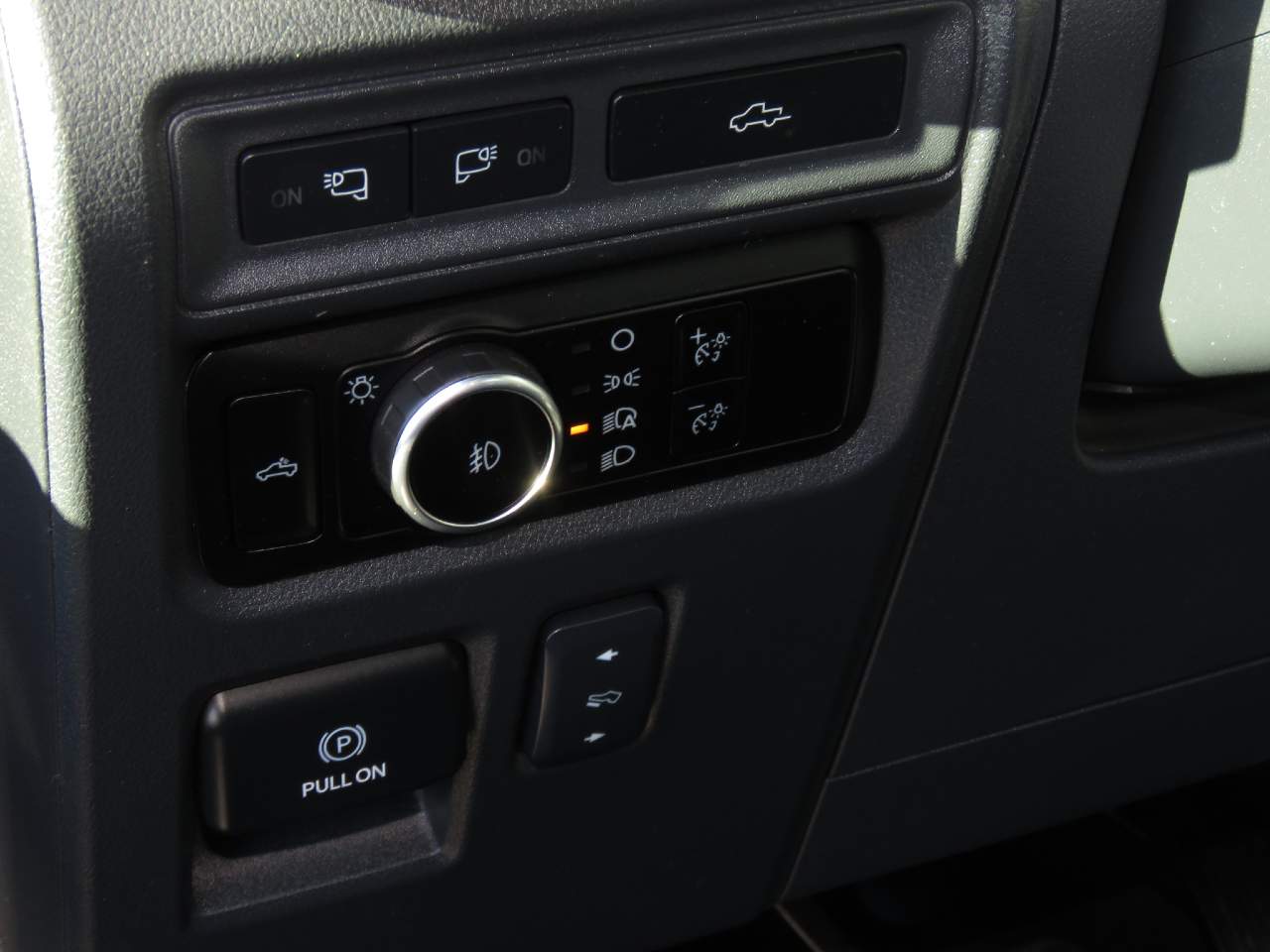 2023 Ford F-150 Lariat - Photo 21