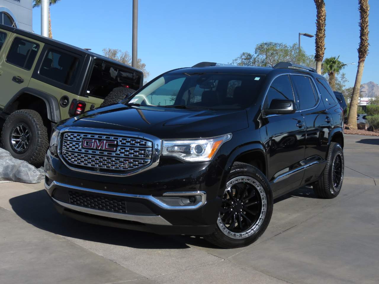 2019 GMC Acadia Denali