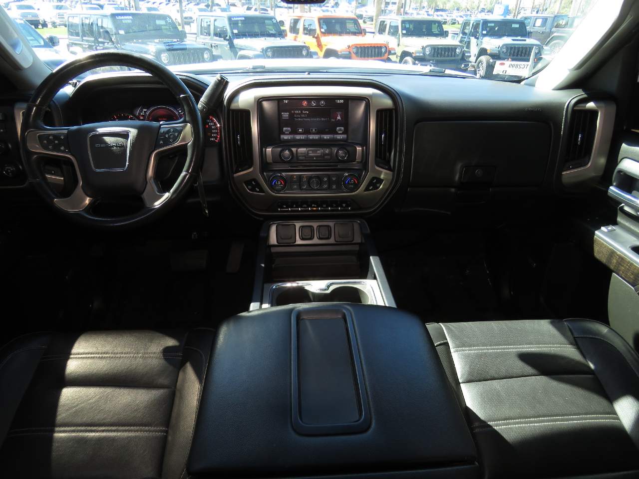 2015 GMC Sierra 2500HD Denali Crew Cab