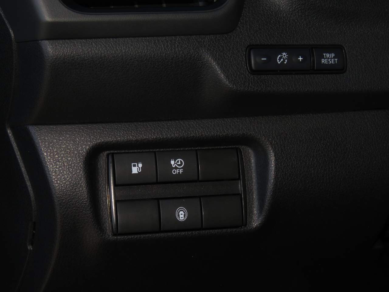 2020 Nissan LEAF SV PLUS