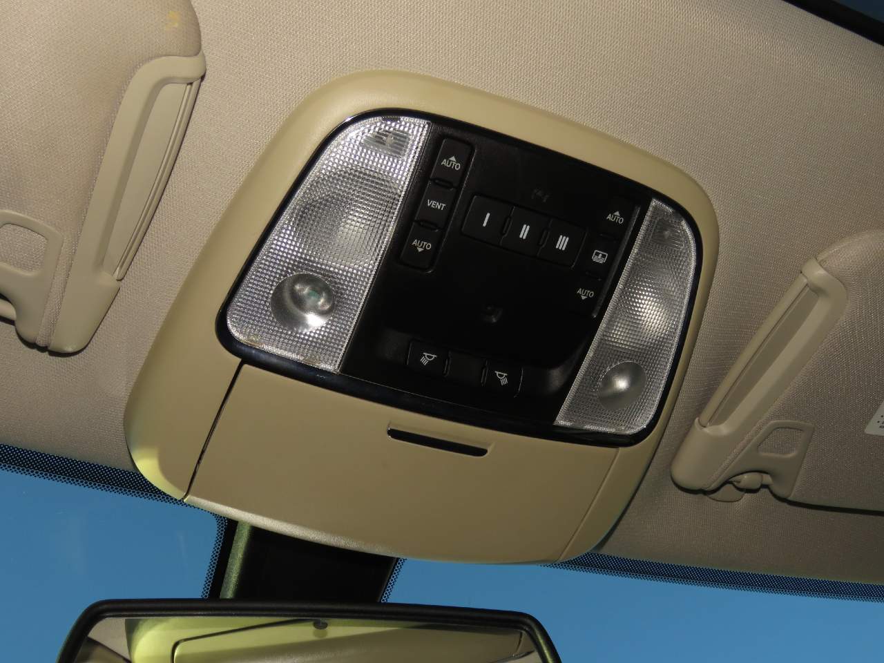 2016 Chrysler 300 Limited