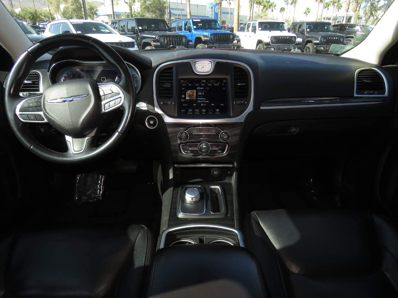 2020 Chrysler 300 Touring