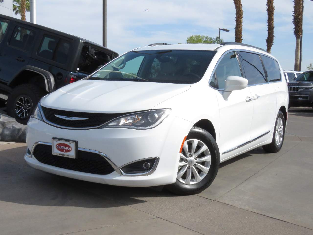 2017 Chrysler Pacifica Touring-L